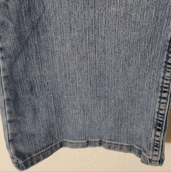 Women's Wranglers Jeans Size 14 X 32 - Picture 10 of 11